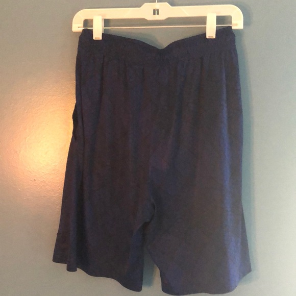 Nike Shorts - Picture 3 of 3